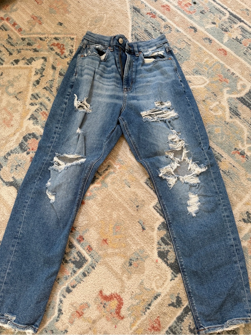 American Eagle Outfitters Curvy Mom Jean in Blue Denim